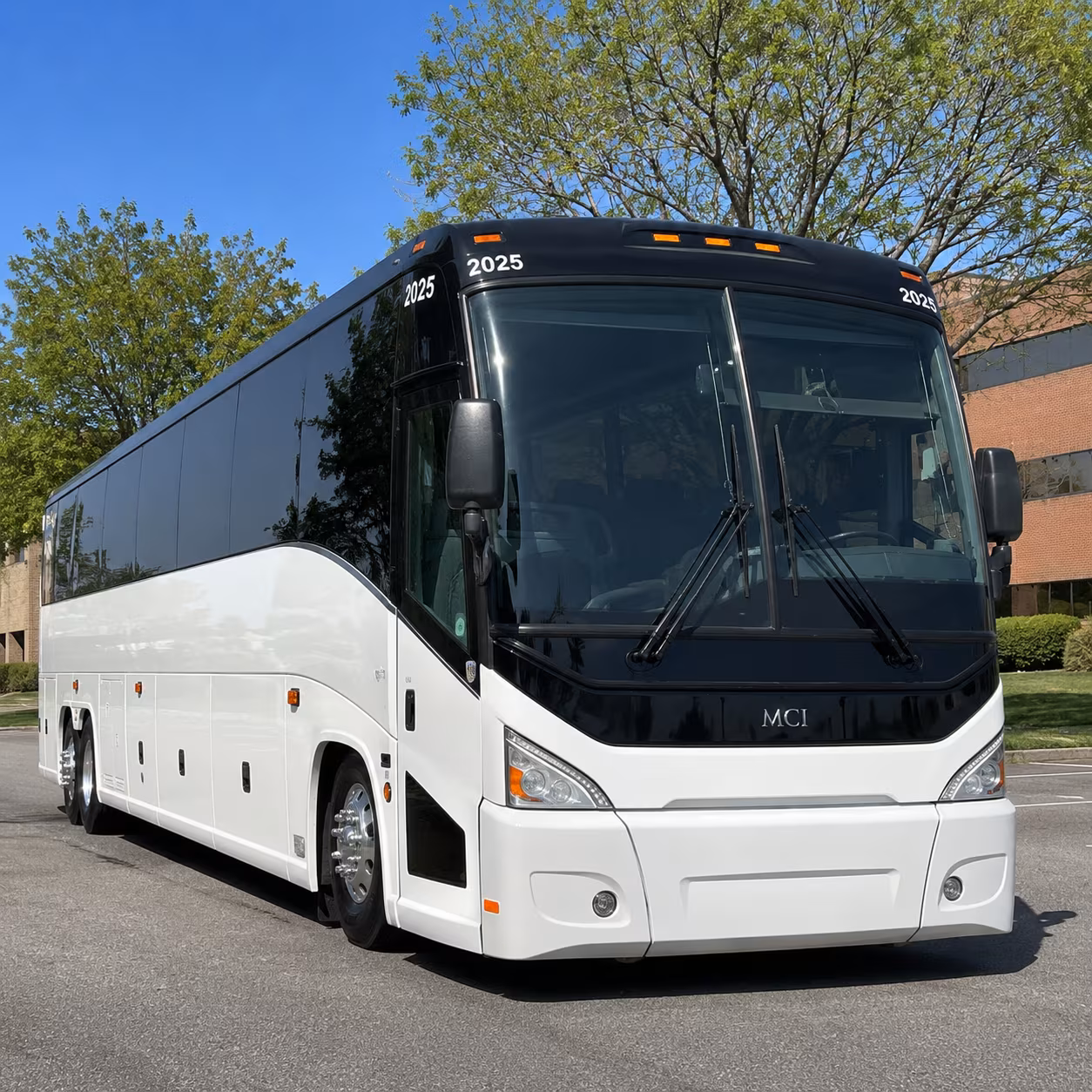 let charterbusservicesportland com handle the logistics for portland corporate events and conferences